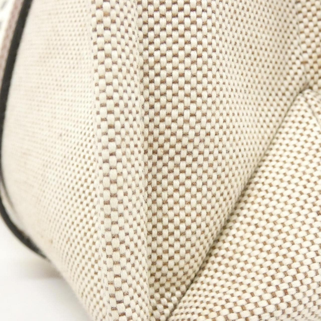 クロエ ウッディ ラージ トート CHC21US382 E66 バッグ