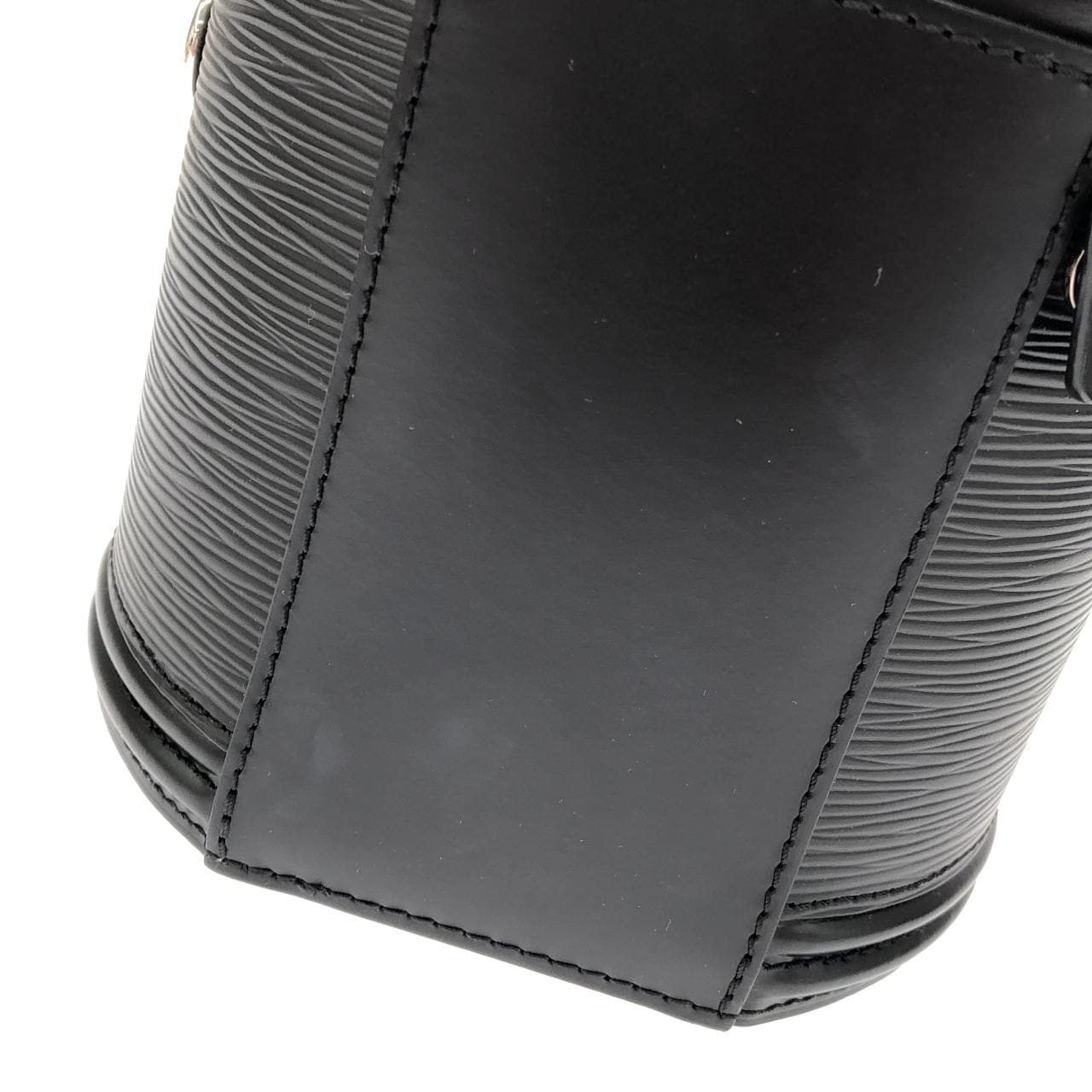 ルイヴィトン エピ カンヌ M52226 バッグ