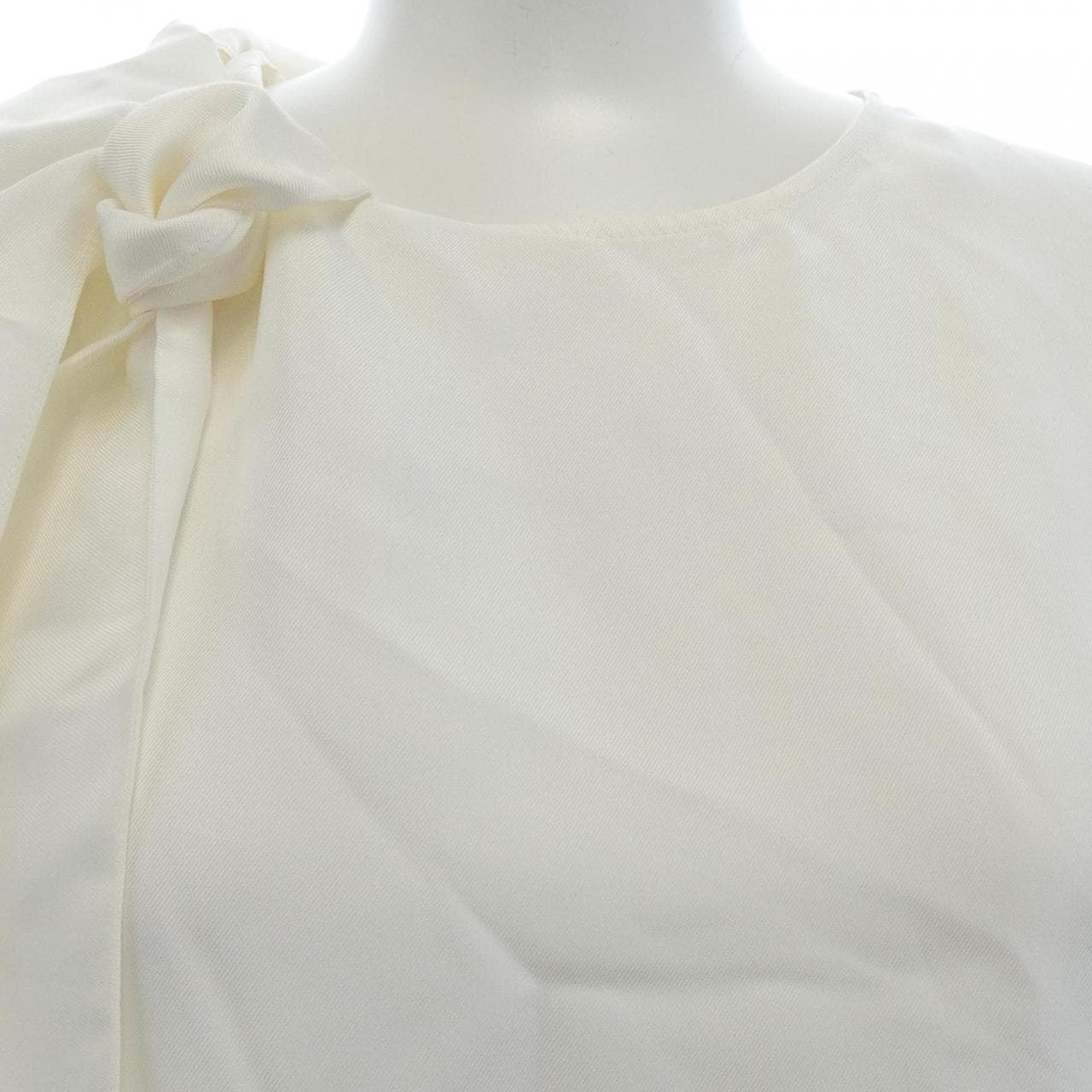 エルメス HERMES カレーシュ 3H0605DG トップス