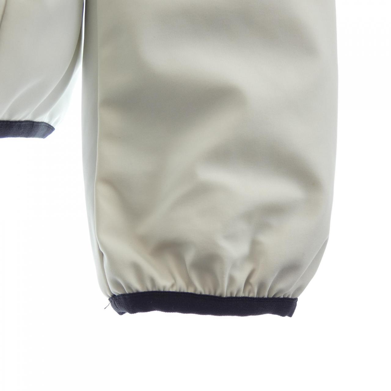 モンクレール MONCLER CHALVES ダウンジャケット