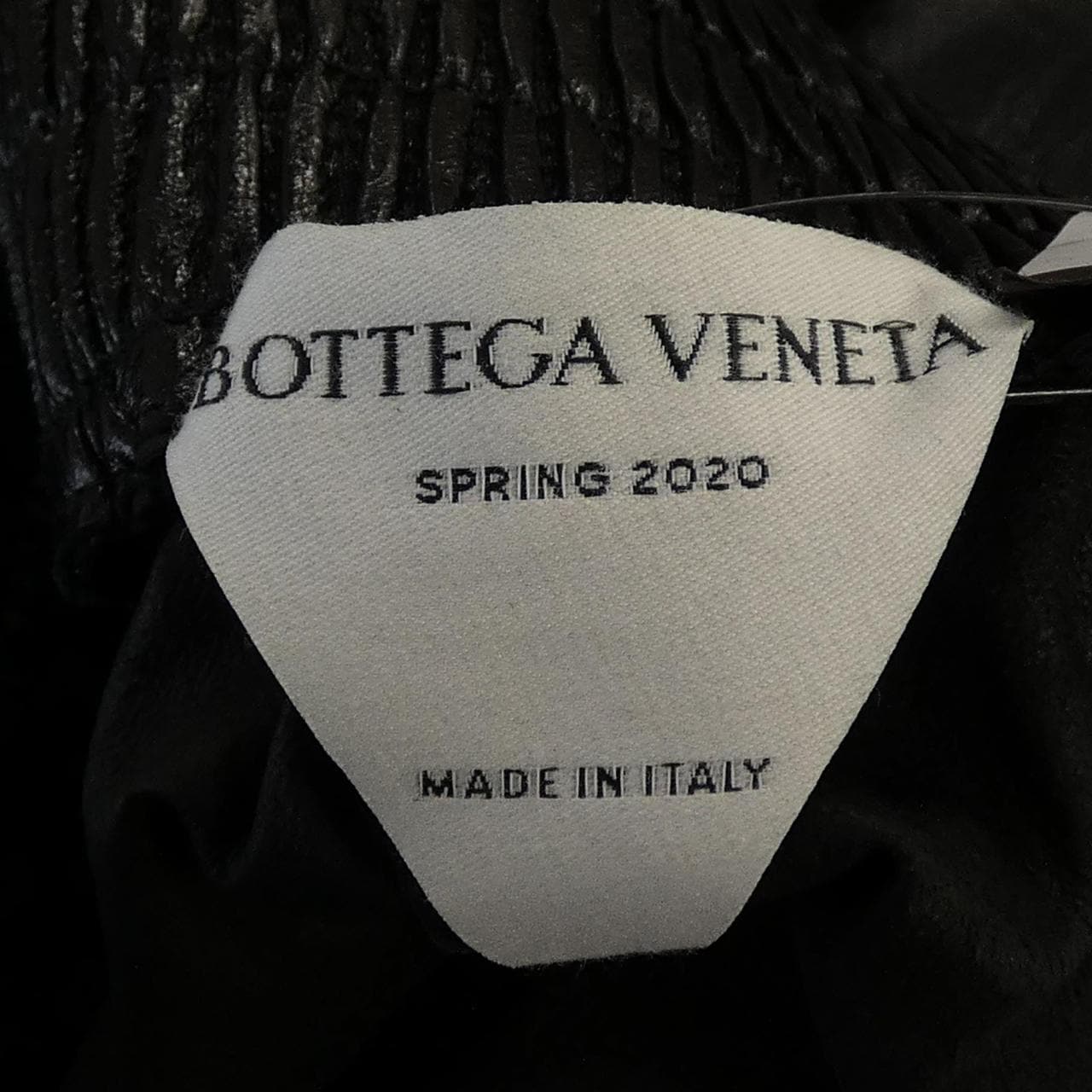 ボッテガヴェネタ BOTTEGA VENETA 617342　VKLC0 ショートパンツ