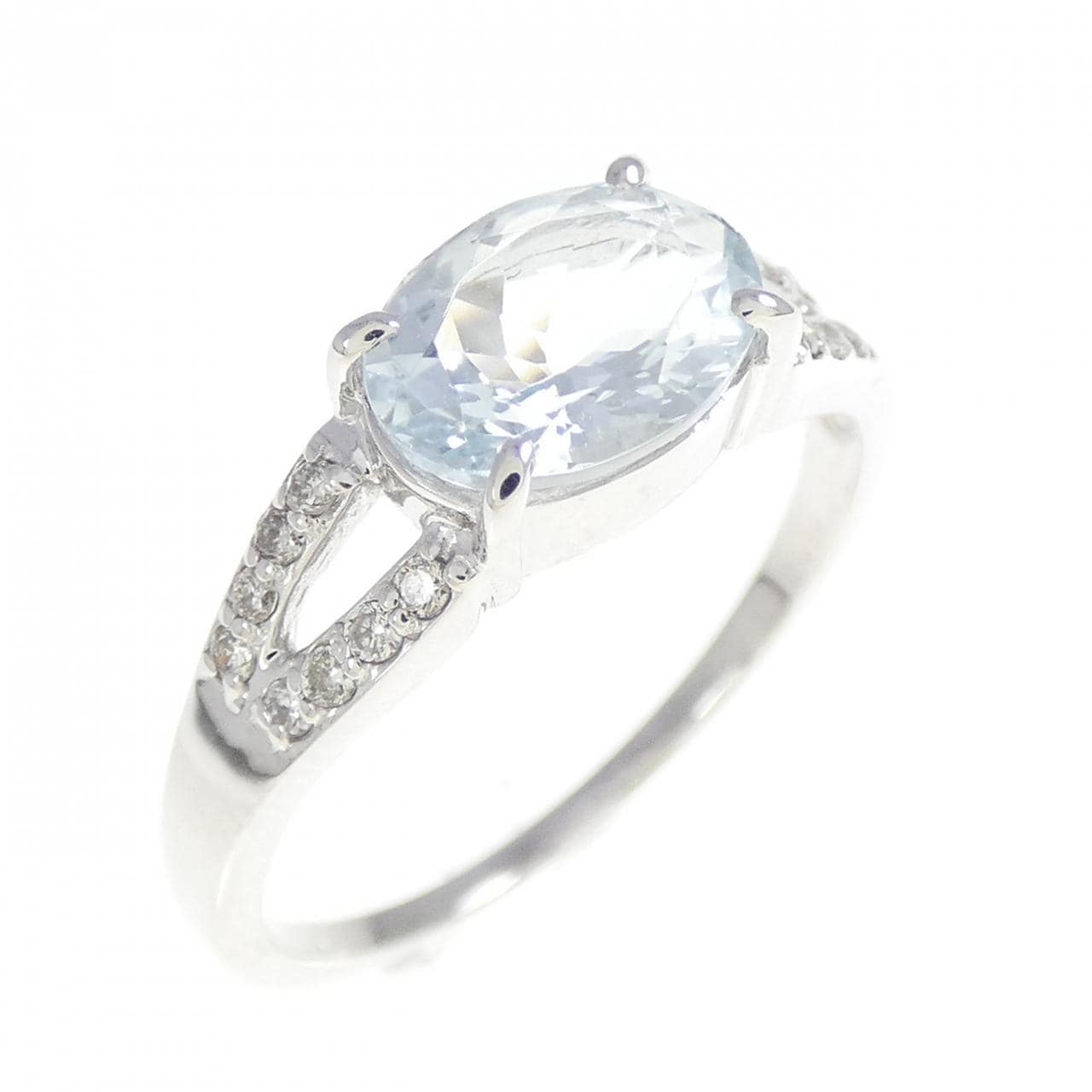 K10WG アクアマリン リング 1.05CT
