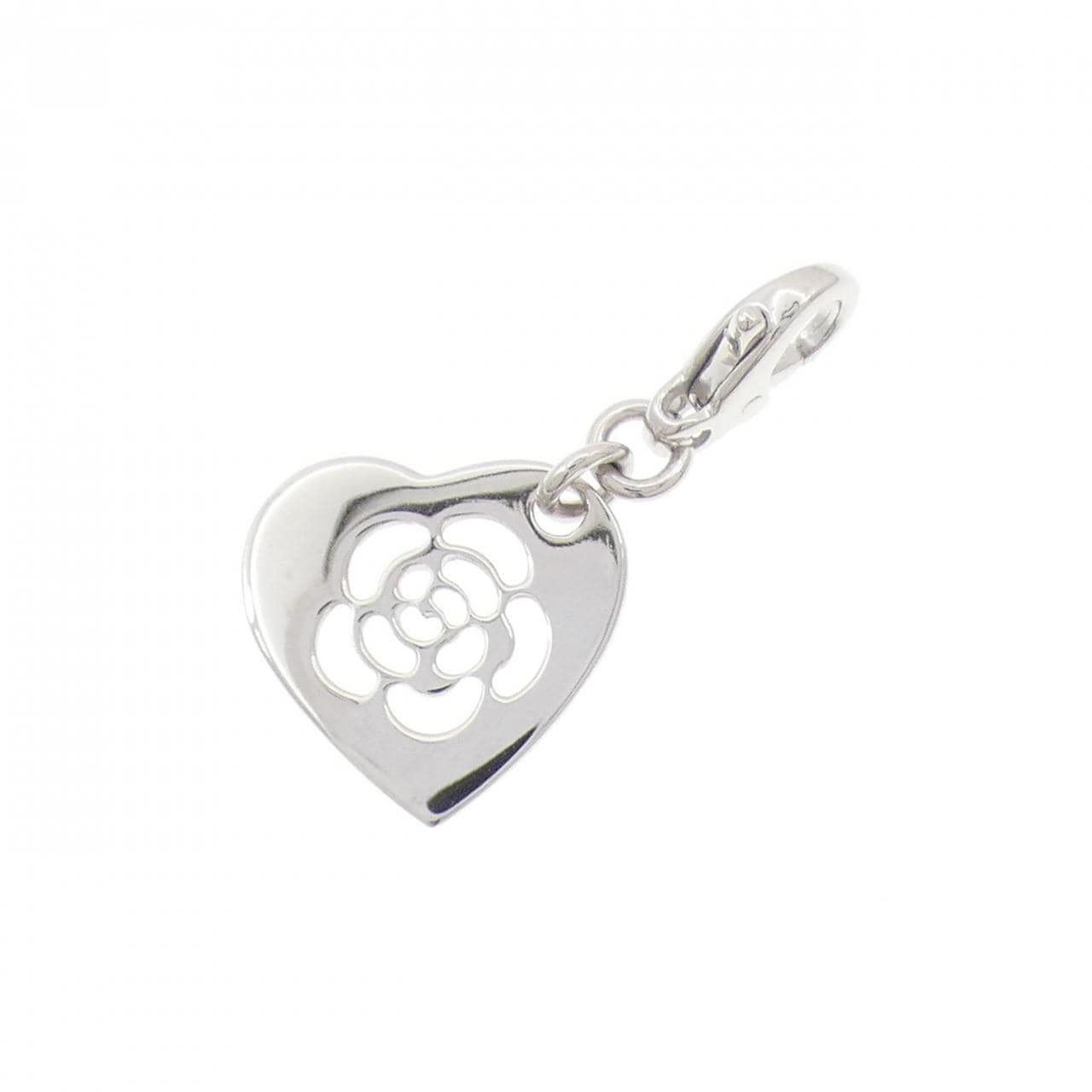 CHANEL camellia charm