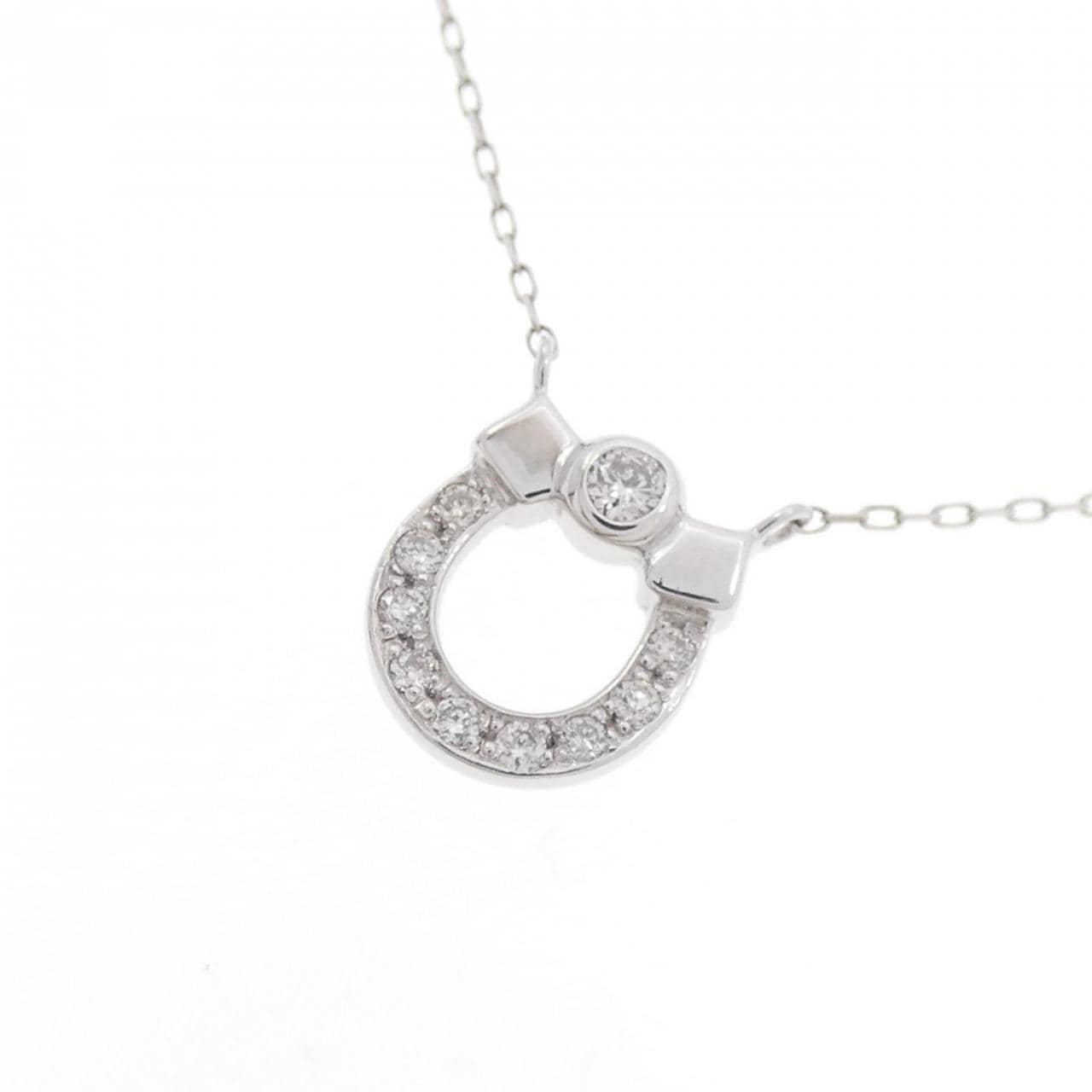 [BRAND NEW] PT Diamond Necklace 0.06CT