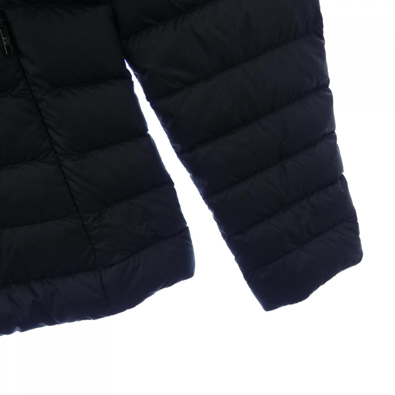 [新品] 盟MONCLER羽絨服