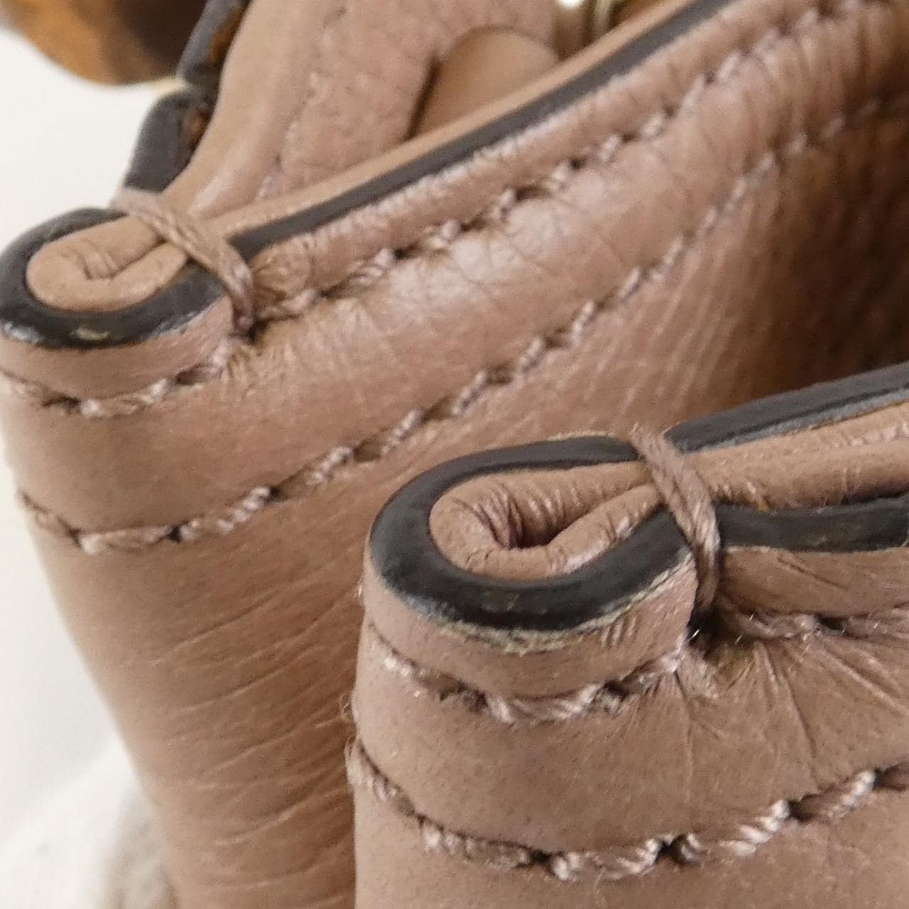 グッチ 336032 A7M0G バッグ