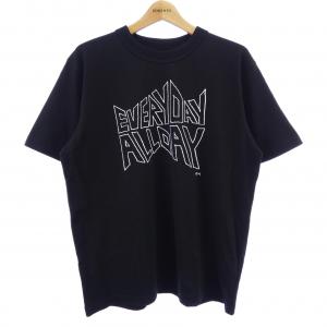 サカイ SACAI GEOFF MCFETRIDGE 26-01121S UNISEX Tシャツ