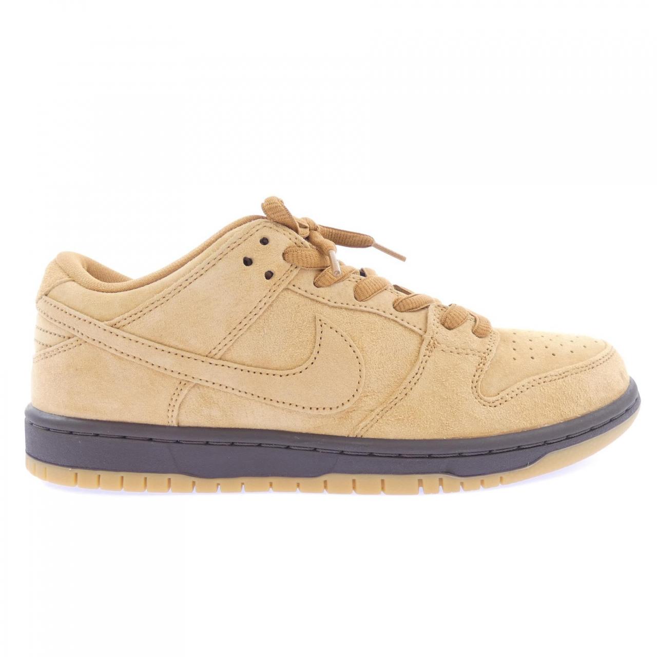 ナイキ NIKE BQ6817-204 スニーカー
