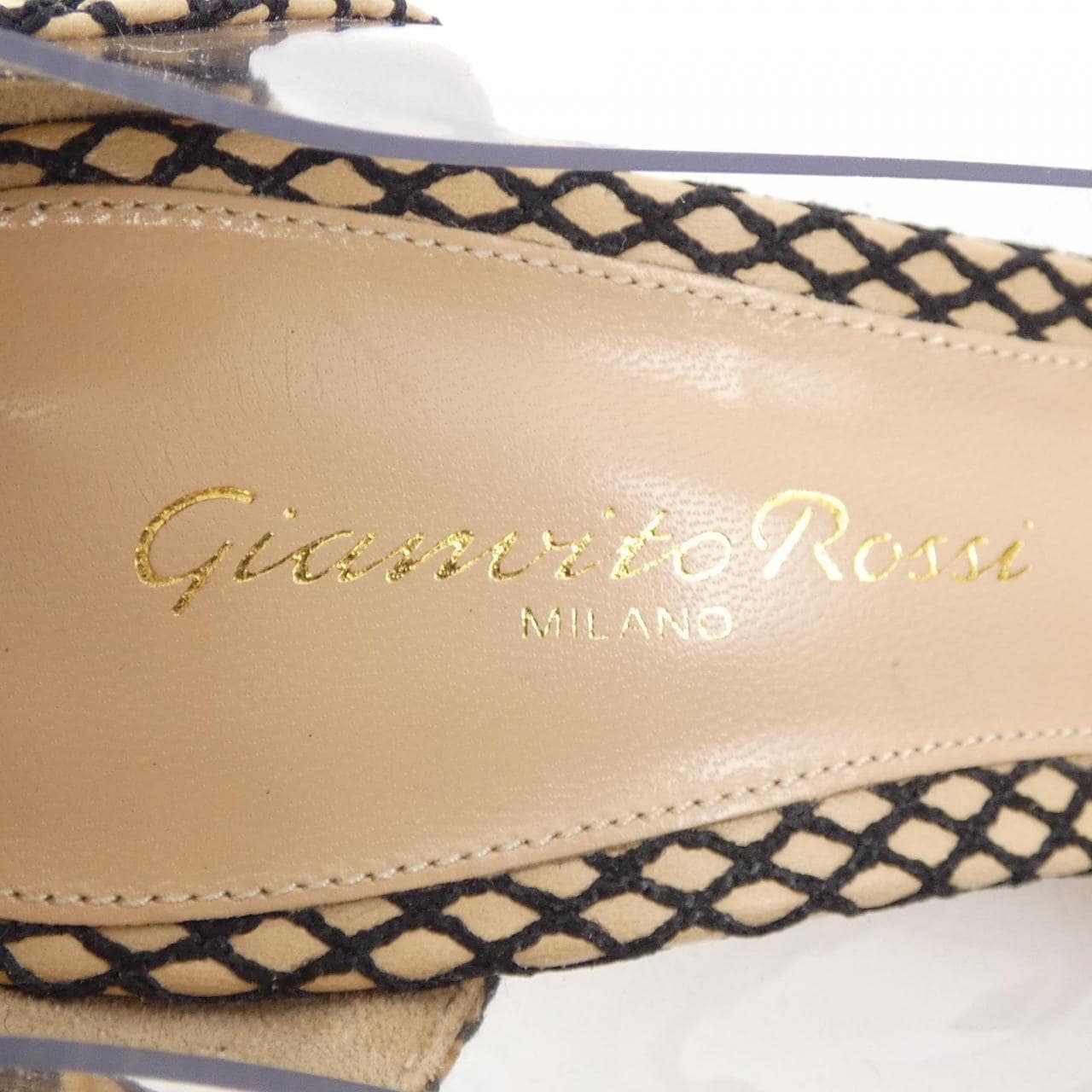 ジャンヴィトロッシ GIANVITO ROSSI パンプス