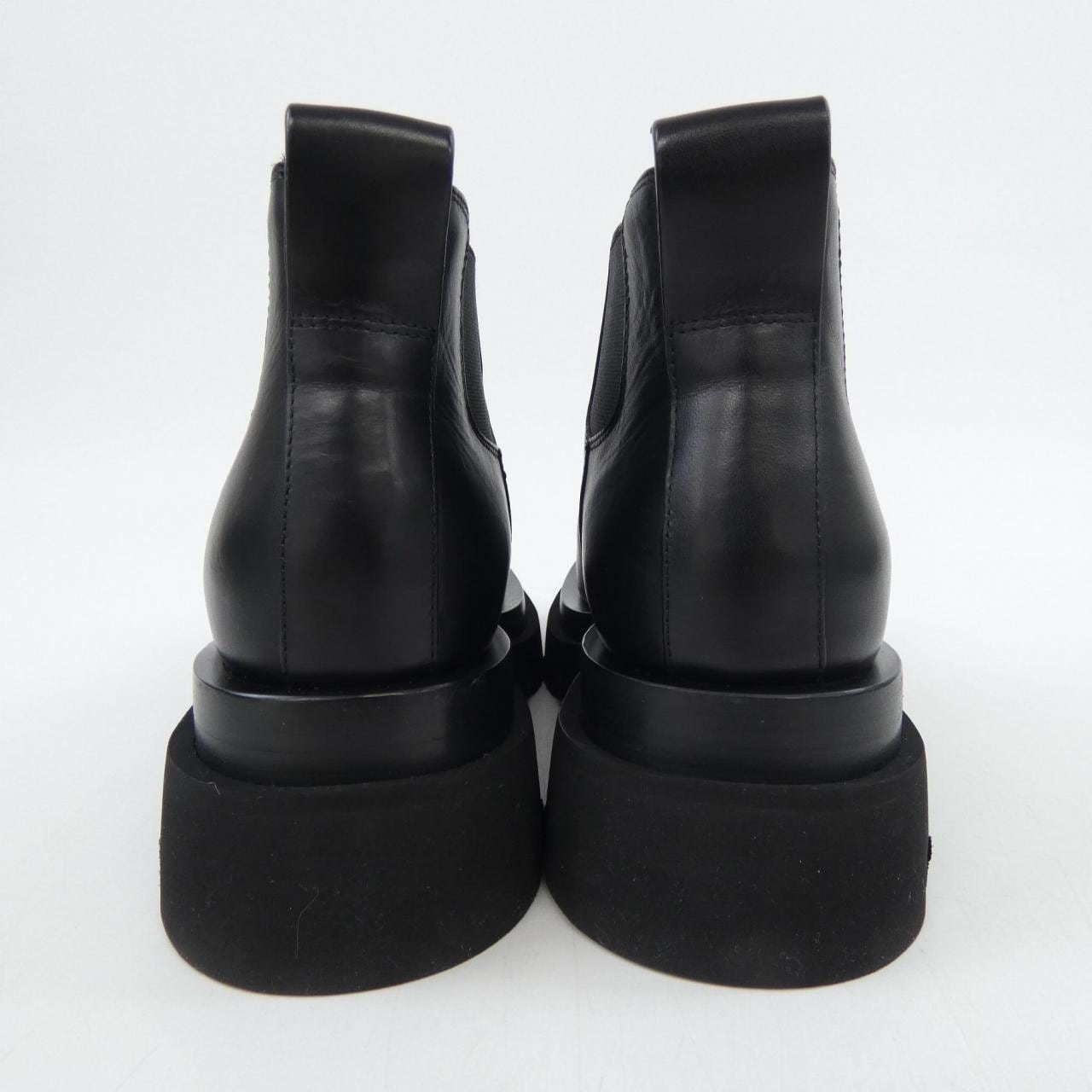 BOTTEGA VENETA靴子
