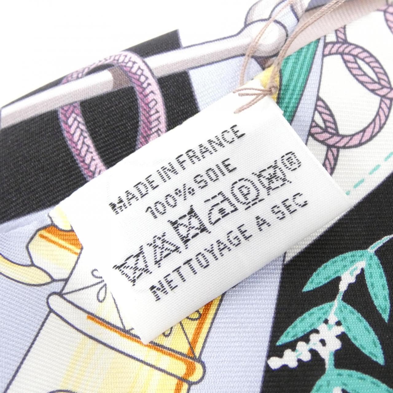 エルメス CLIQUETIS ツイリー 061574S スカーフ