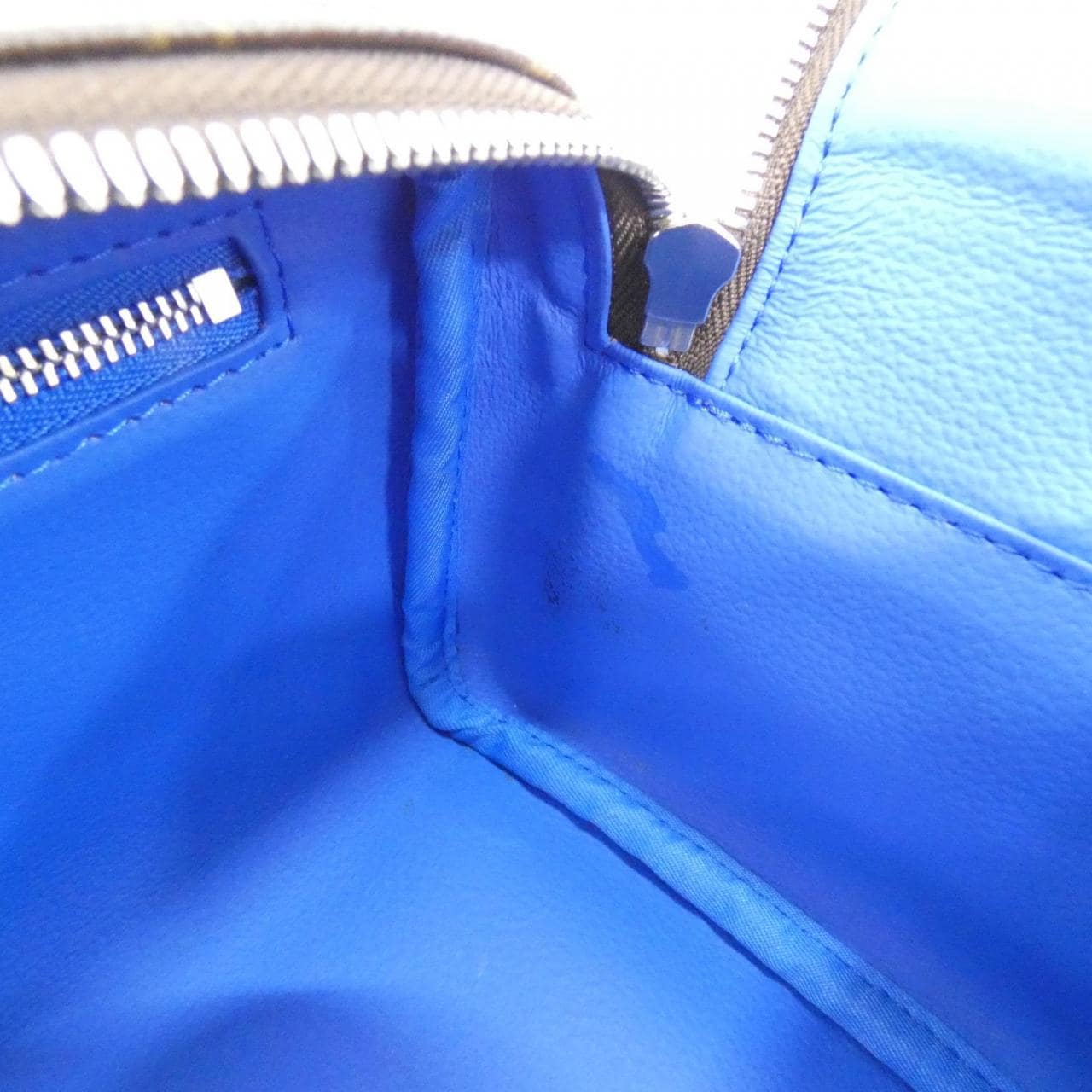 ルイヴィトン モノグラム マカサー(LVカラーマニア) ドップ キット M46763 ポーチ