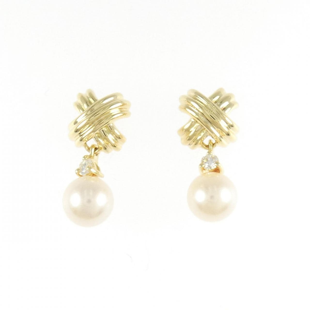 ティファニー シグネチャー　パールドロップ ピアス 6.5mm