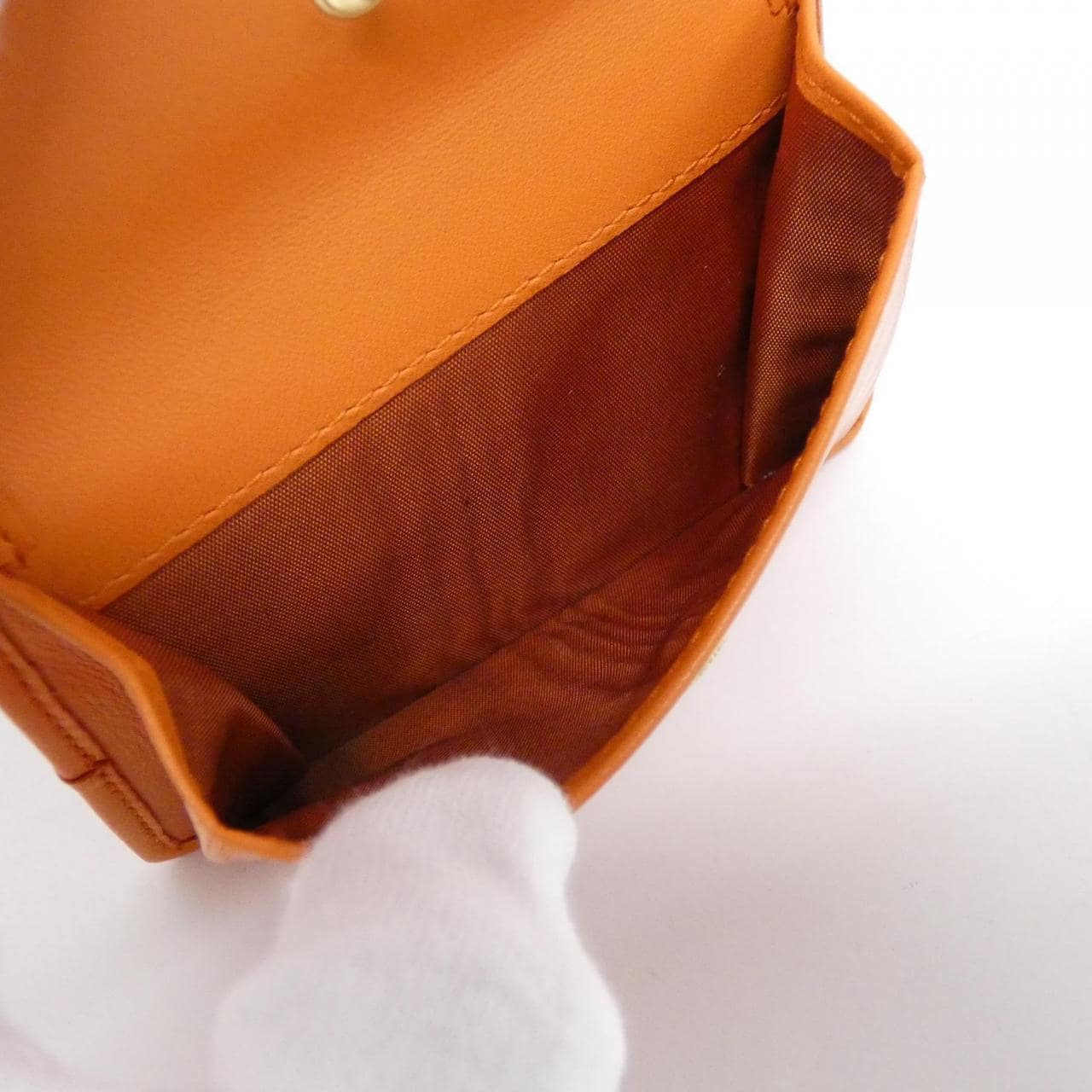 【新品】ミュウミュウ 5MV204 財布