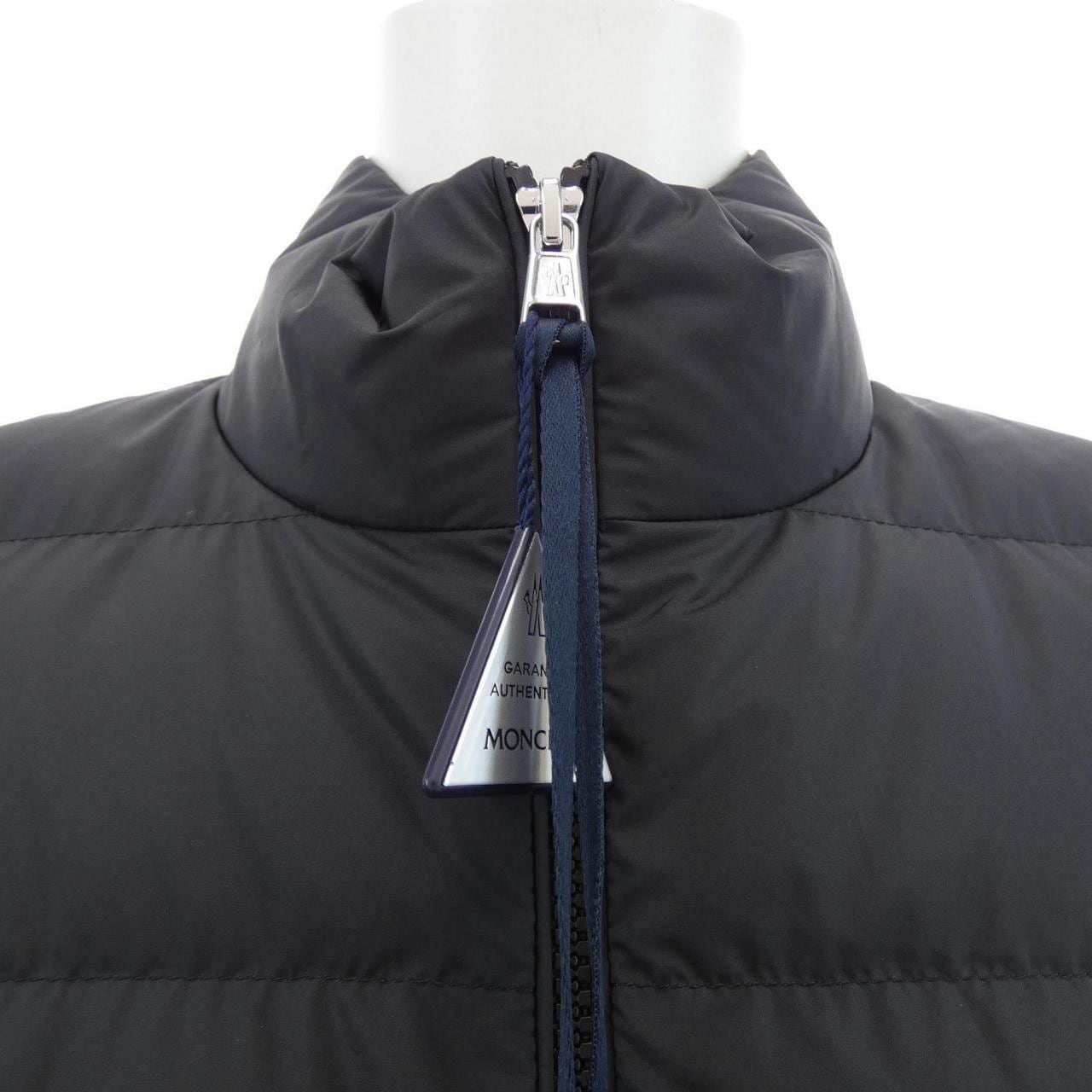 【新品】モンクレール MONCLER CONTRIN ダウンベスト