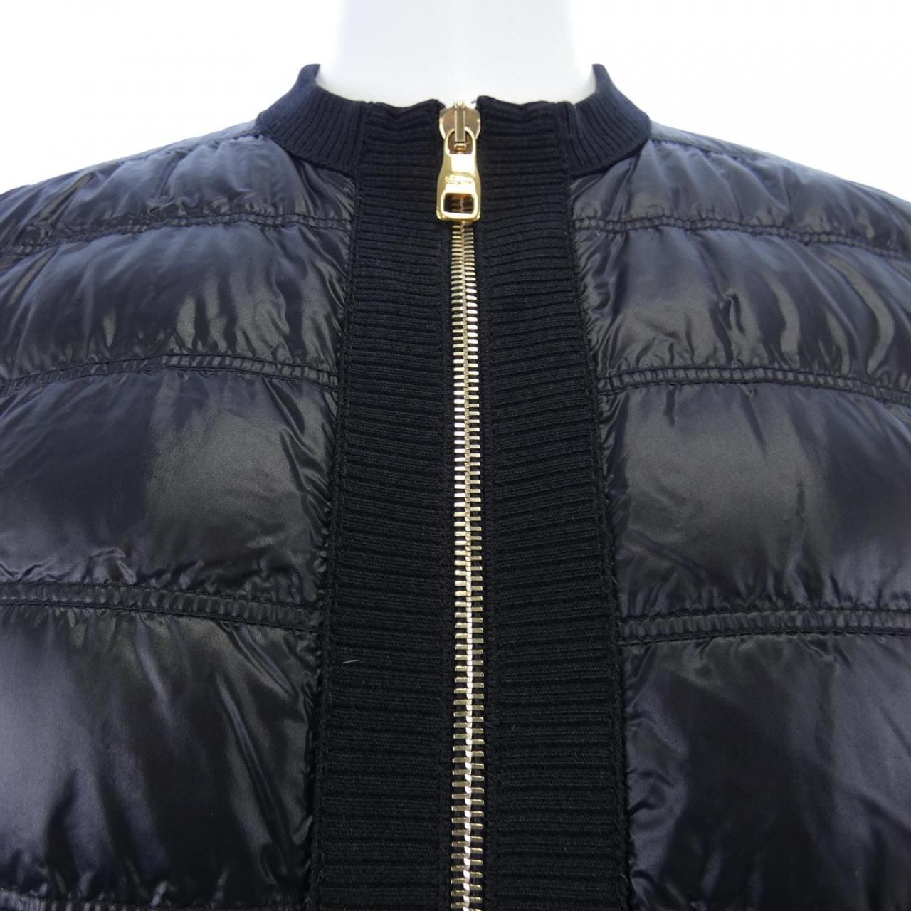 サルヴァトーレフェラガモ SALVATORE FERRAGAMO ダウンコート