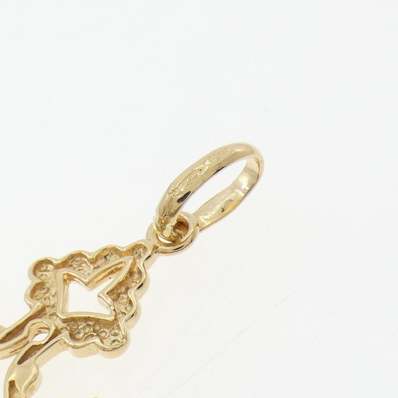 ウノアエレ 750YG ペンダント