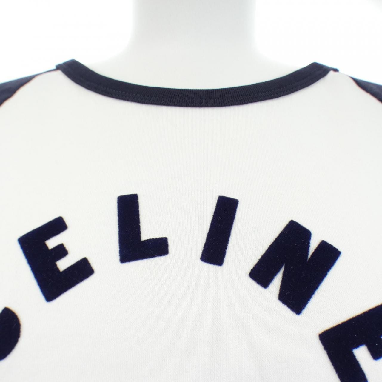 セリーヌ CELINE 2X89N507Z Tシャツ