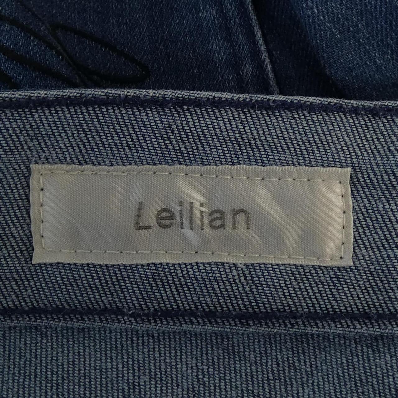 レリアン LEILIAN ジーンズ