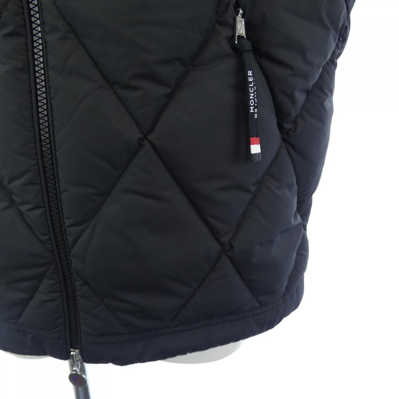 【新品】モンクレール MONCLER ダウンベスト