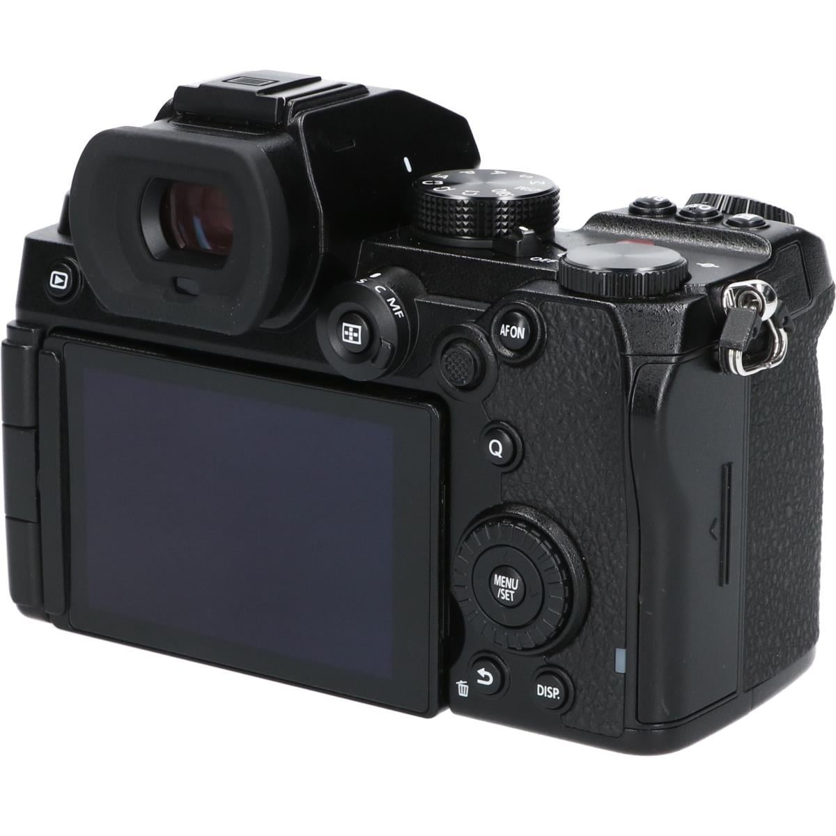 PANASONIC DC-S5