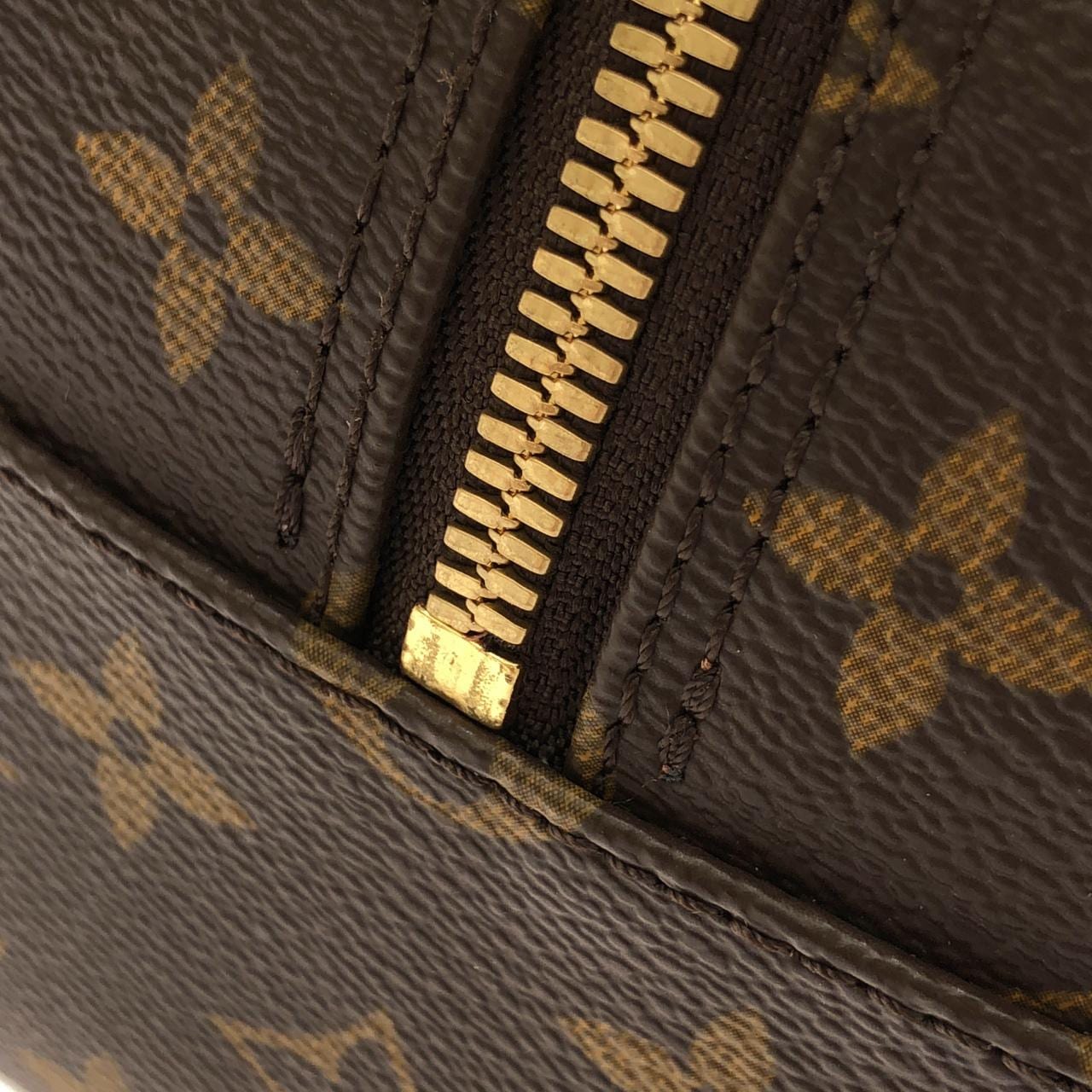 ルイヴィトン モノグラム シテ MM M51182 ショルダーバッグ