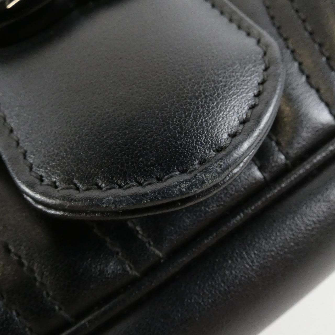 グッチ GG マーモント443497 DTDFV ショルダーバッグ