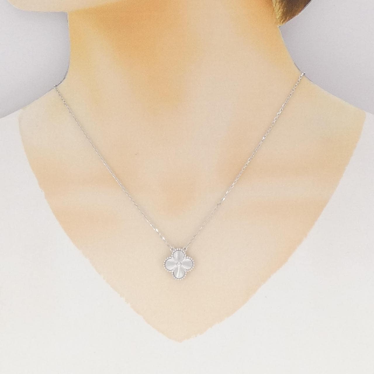 ヴァンクリーフ&アーペル ヴィンテージアルハンブラ ネックレス