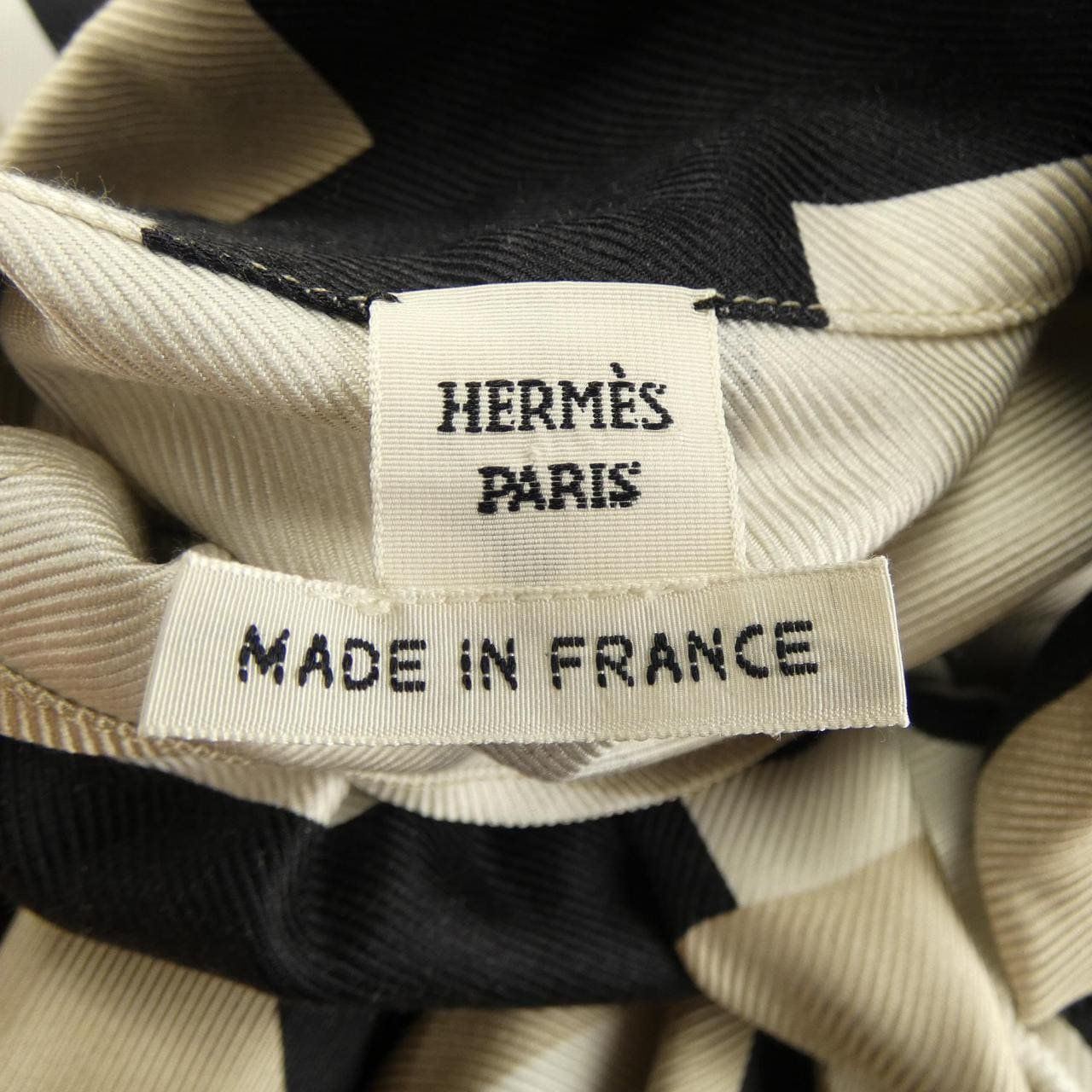 エルメス HERMES トップス