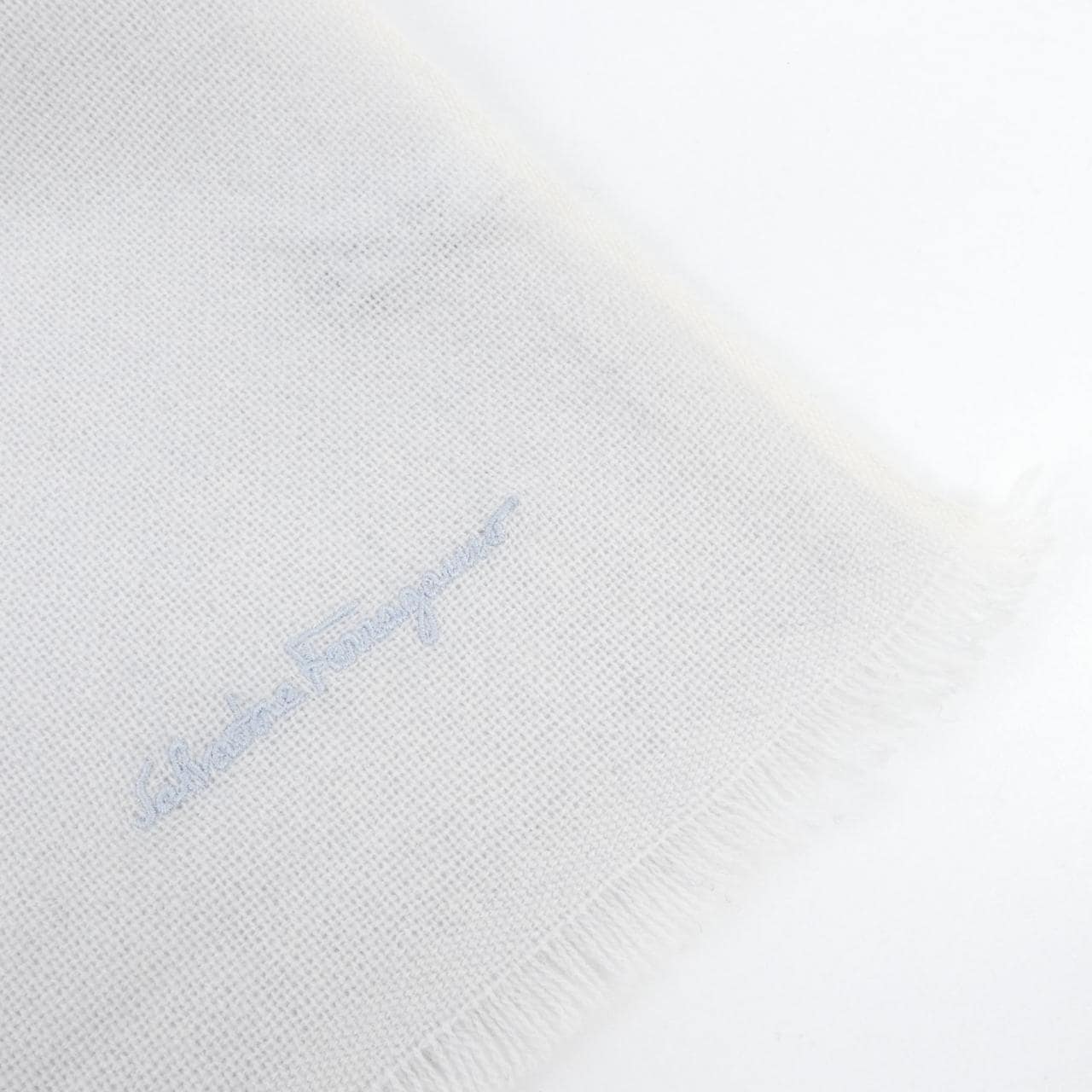 サルヴァトーレフェラガモ SALVATORE FERRAGAMO STOLE