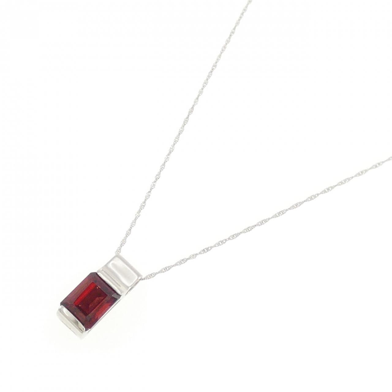 PT900/PT850 Garnet Necklace 1.65CT