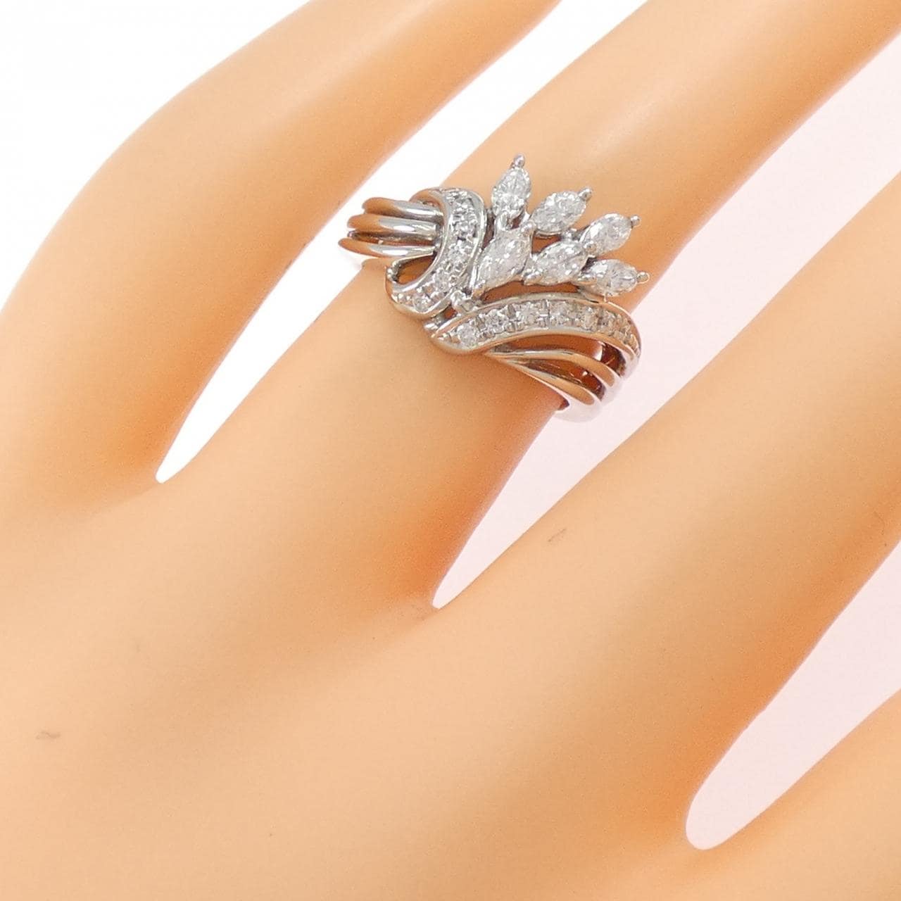 PT900 ダイヤモンド リング 0.63CT