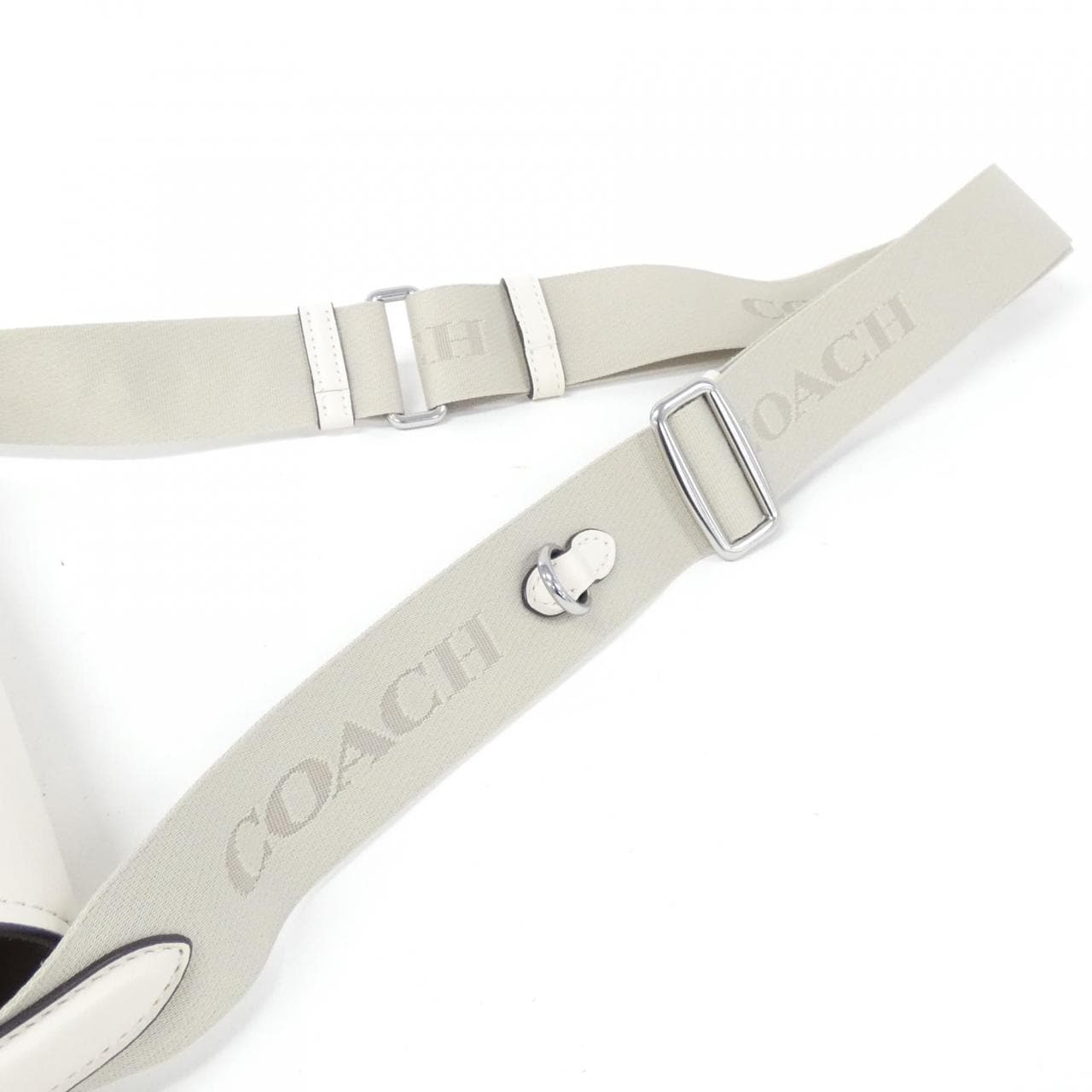 [BRAND NEW] Coach CR098 Shoulder Bag