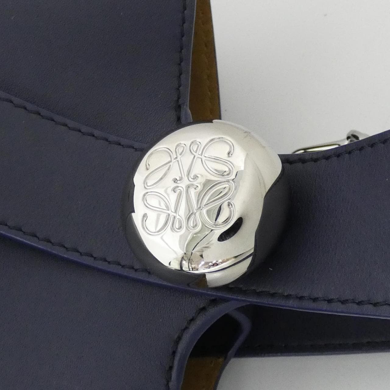 ロエベ ぺブル バケット バッグ ミニ AANBBBMX01 ショルダーバッグ