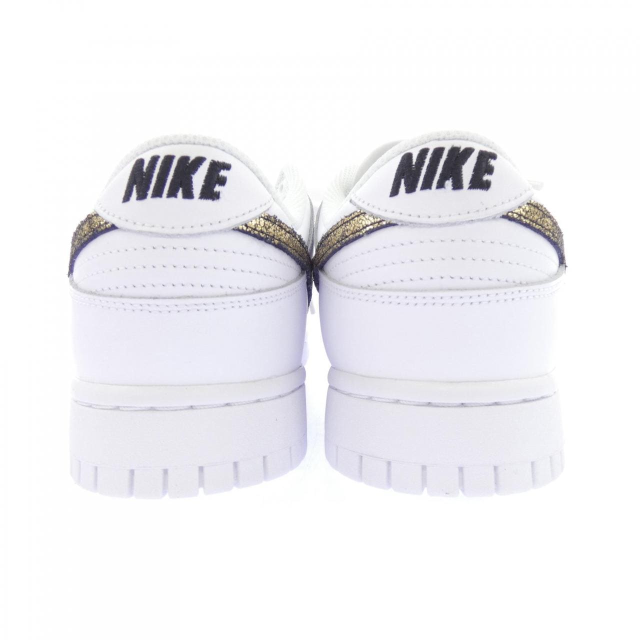 ナイキ NIKE DD7099-100 スニーカー