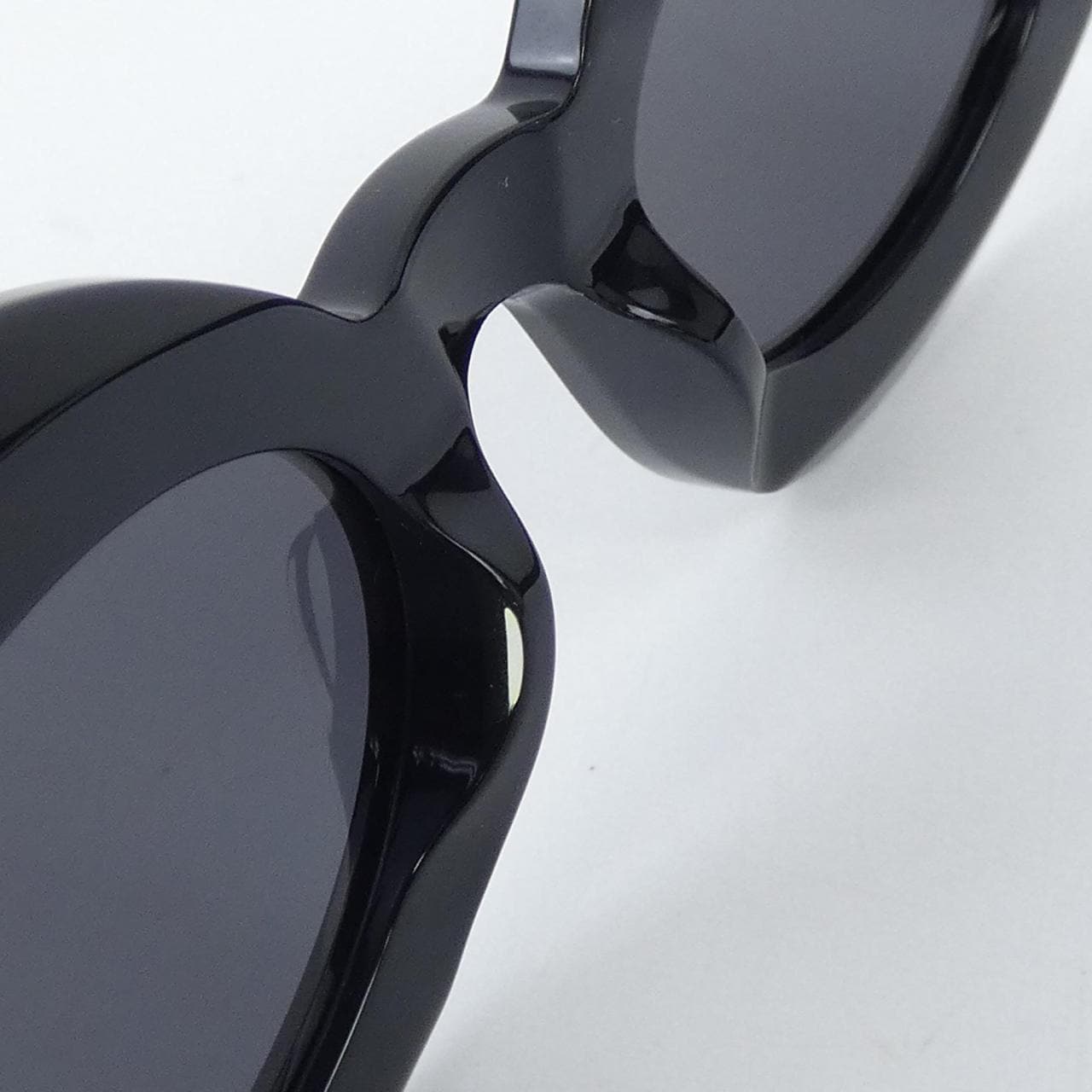 アライア ALAIA SUNGLASSES