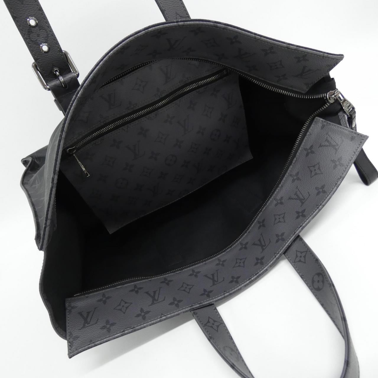 LOUIS VUITTON Monogram Eclipse Reverse拉链 GM M45379 包