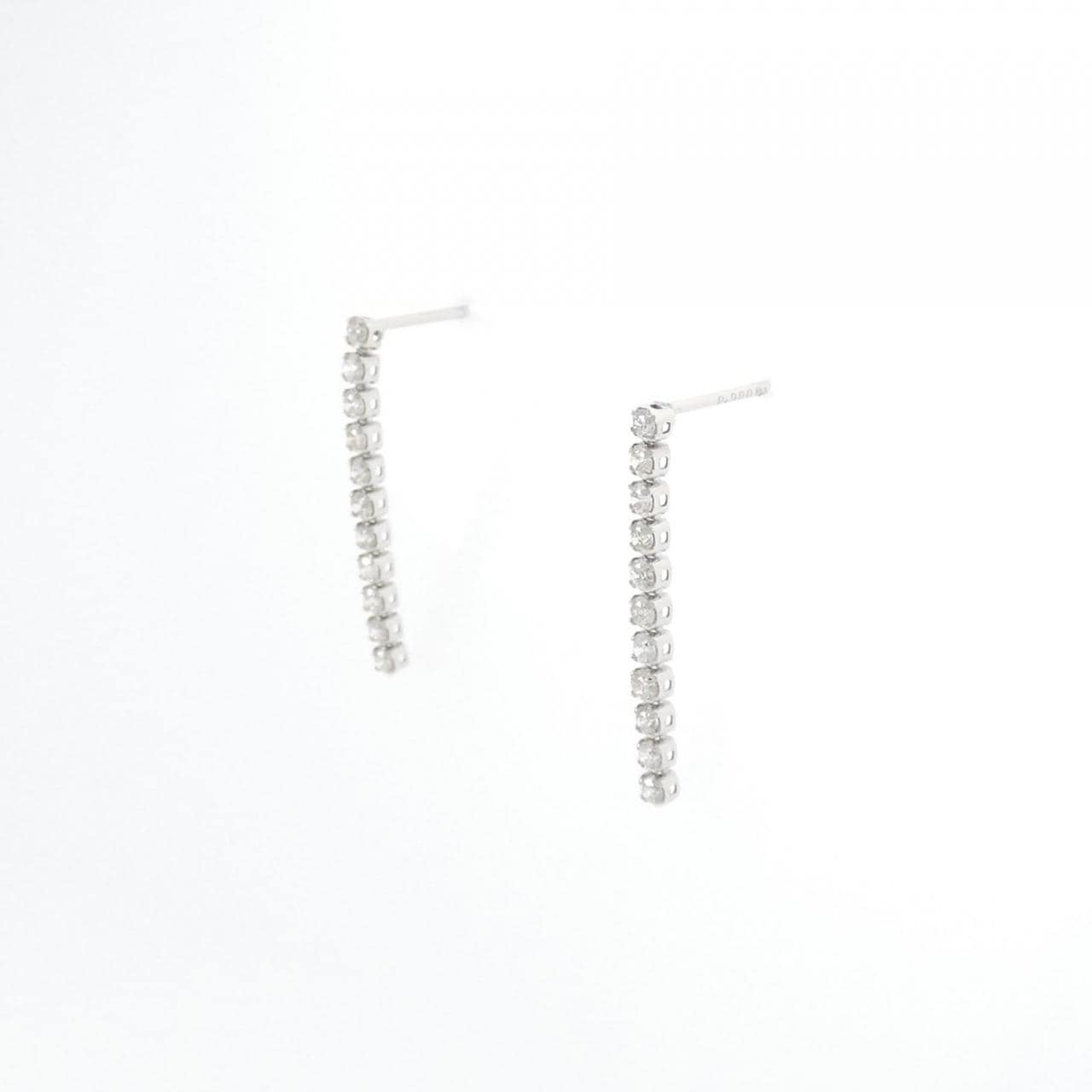 [BRAND NEW] PT Diamond earrings 0.30CT