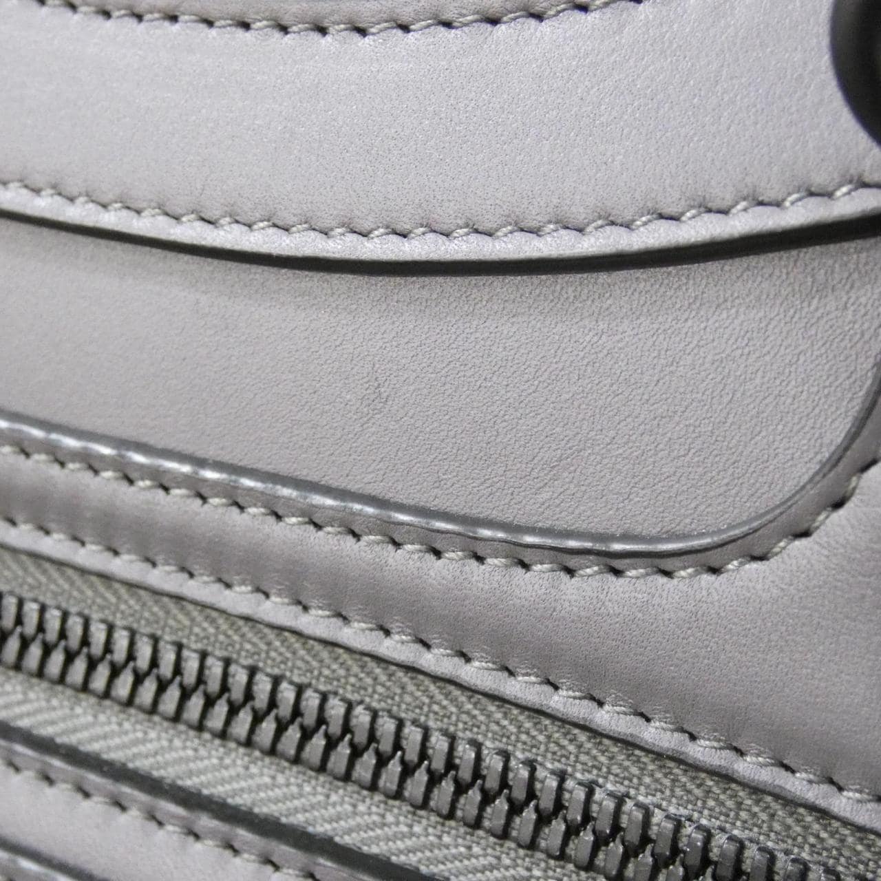 バレンシアガ ネオ クラシック シティ S 638521 11R17 バッグ