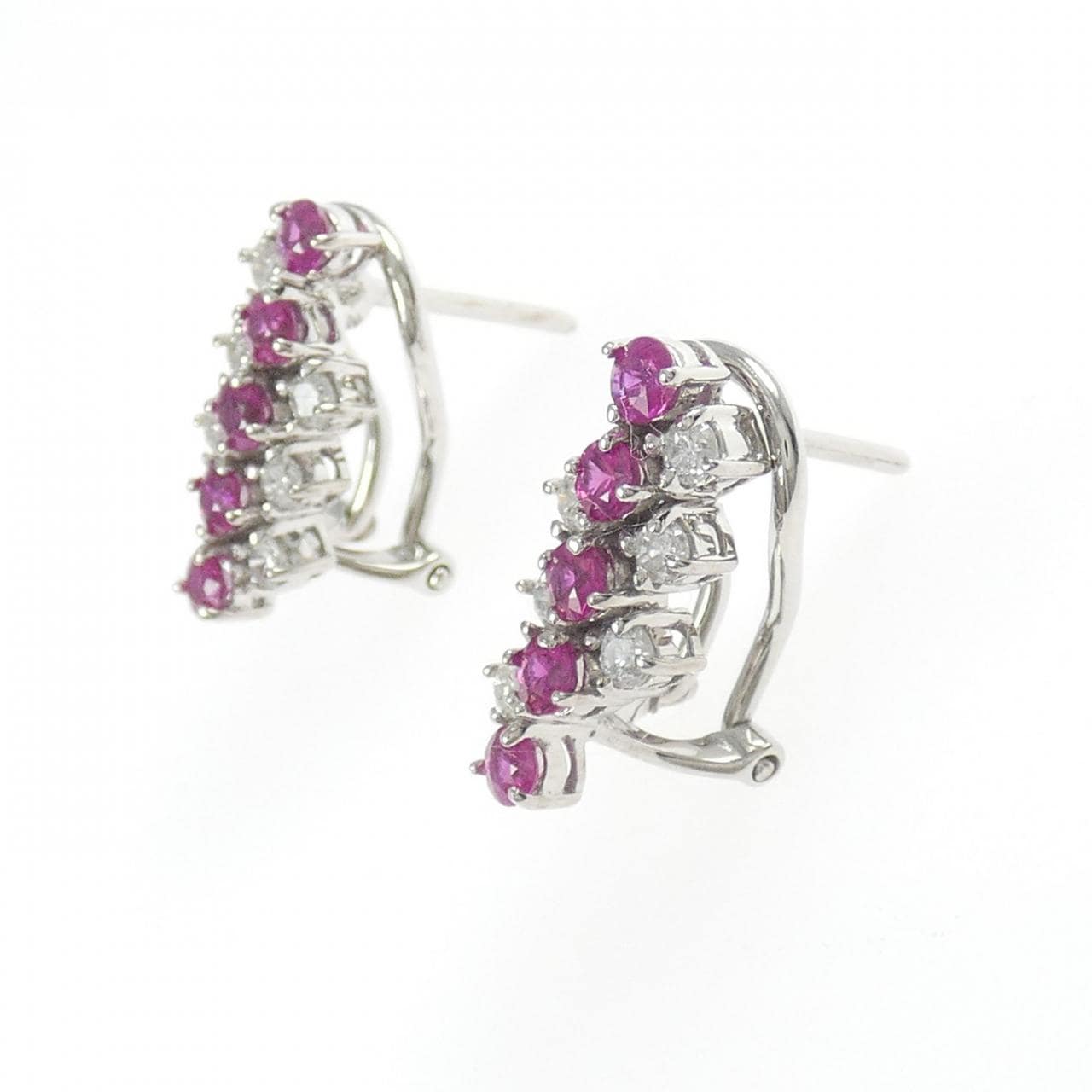750WG ルビー ピアス/イヤリング 1.06CT