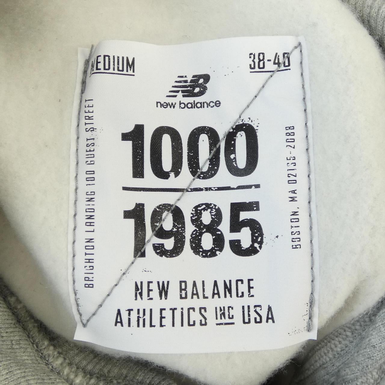 ニューバランス NEW BALANCE AMT25021 パーカー