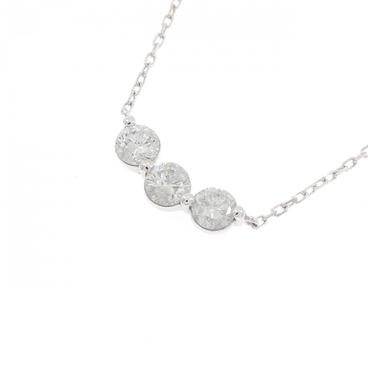 K18WG スリーストーン ダイヤモンド ネックレス 0.50CT
