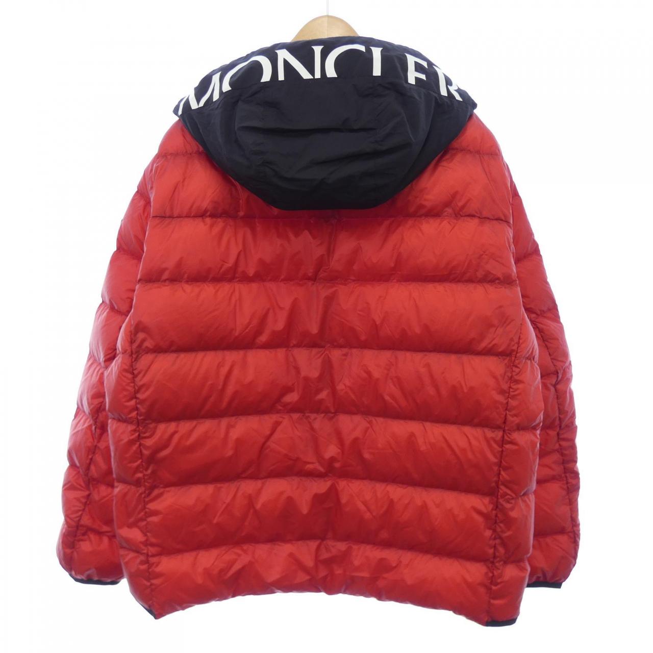 モンクレール MONCLER ダウンジャケット