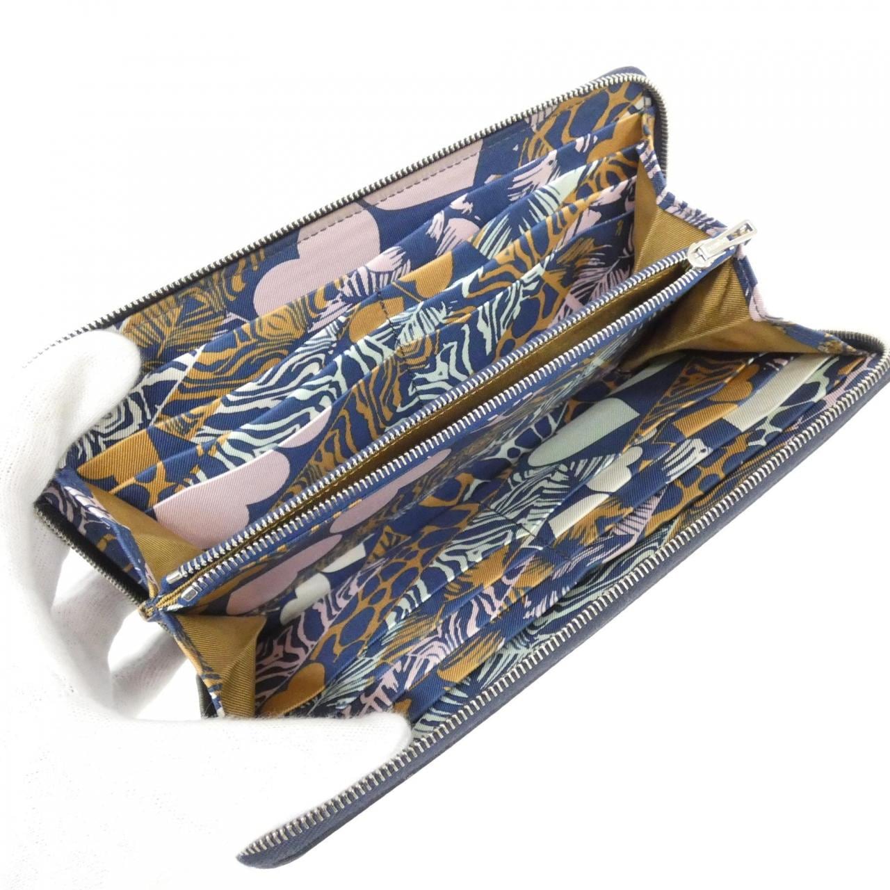 エルメス WILD シルク イン クラシック 084700CK 財布
