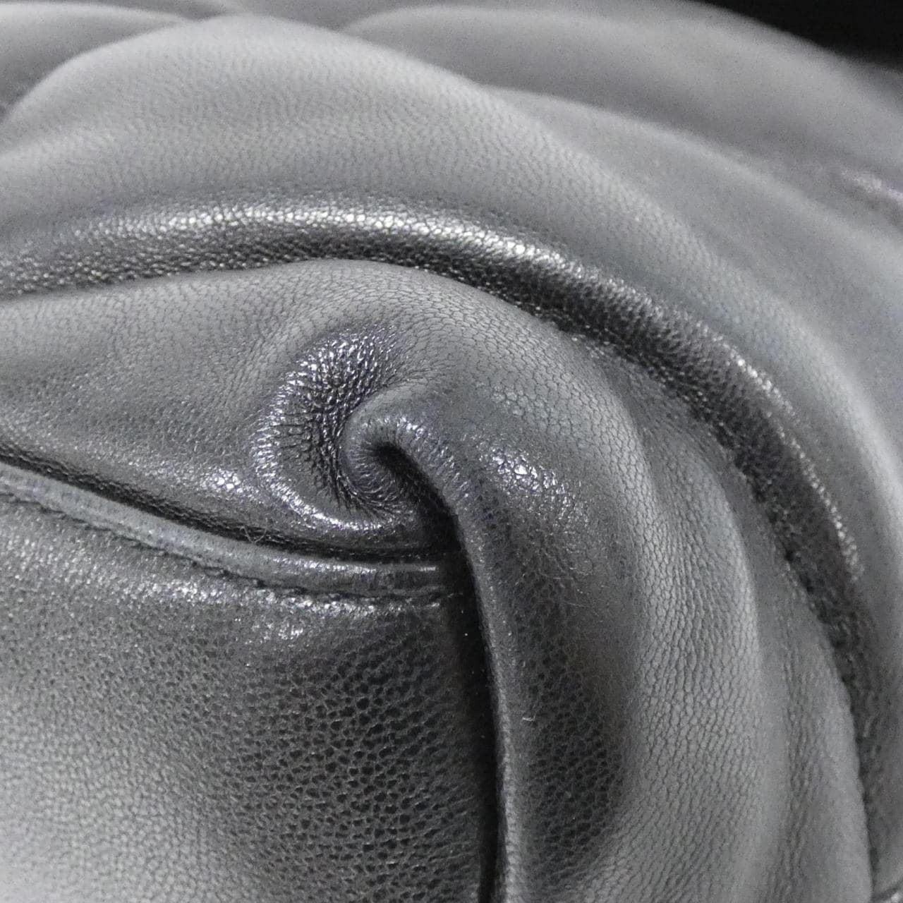 サンローラン パファー ミディアム 577475 1EL08 ショルダーバッグ