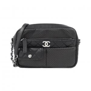 CHANEL shoulder bag