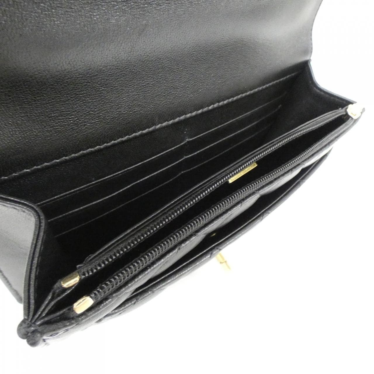 シャネル AP4674 チェーンウォレット