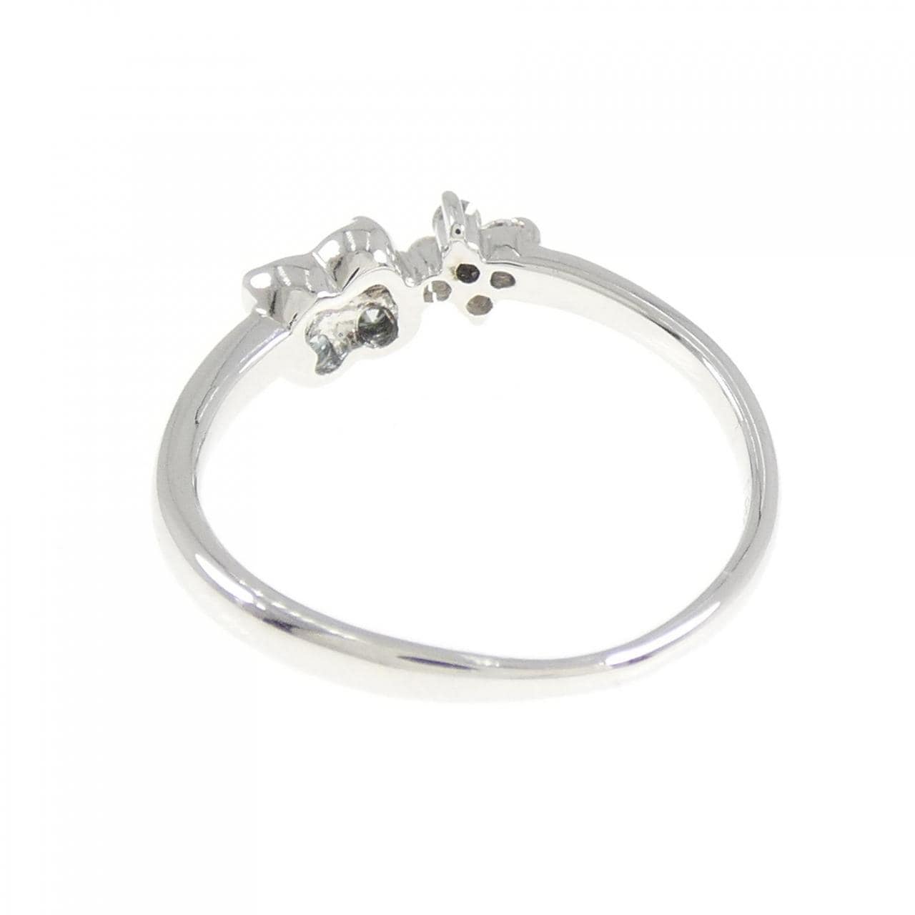 K18WG flower Diamond ring 0.13CT