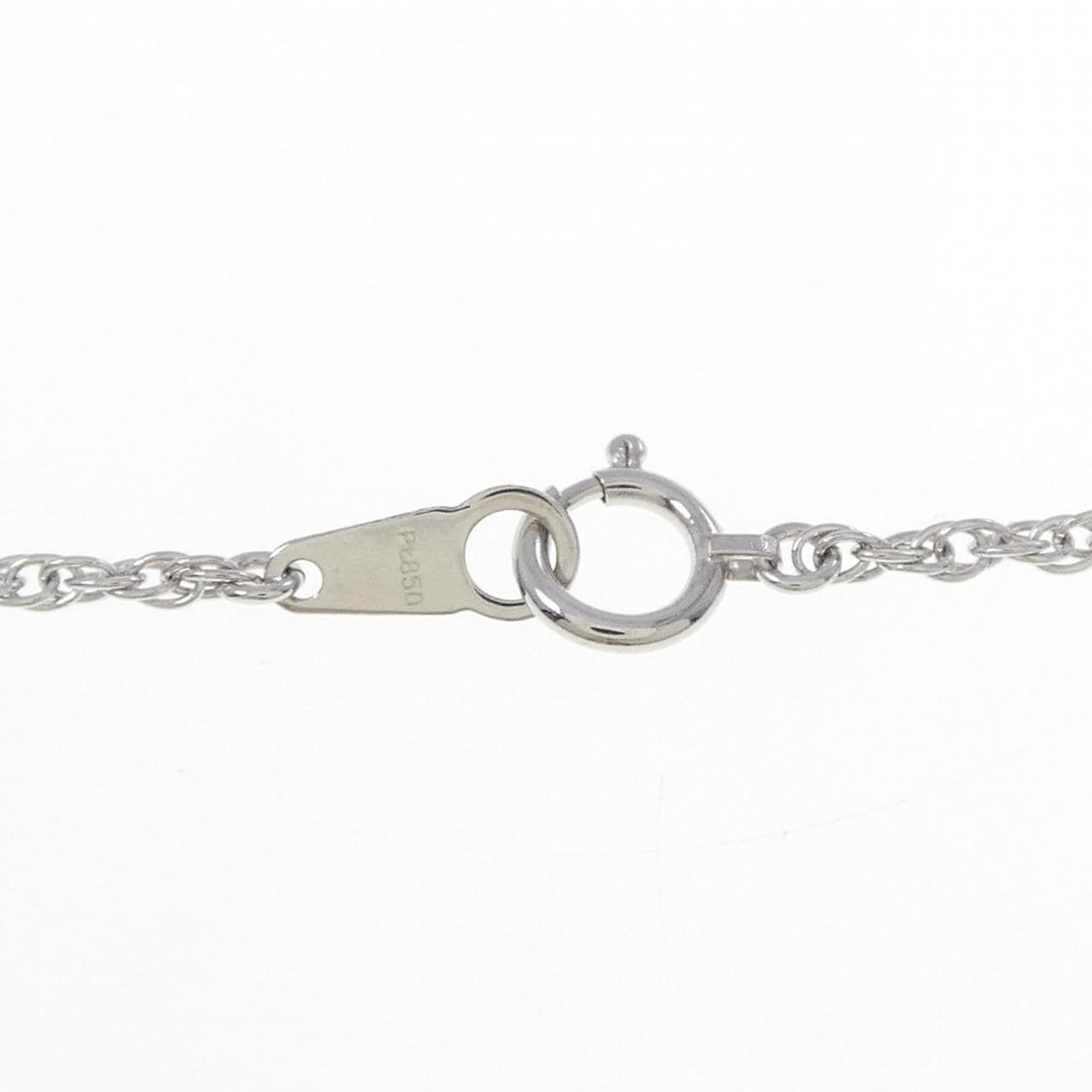 PT/PT850 エメラルド ネックレス 1.88CT