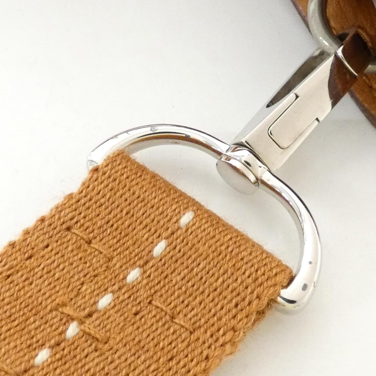 エルメス キャラバン ホリゾンタル PM 049020CK バッグ